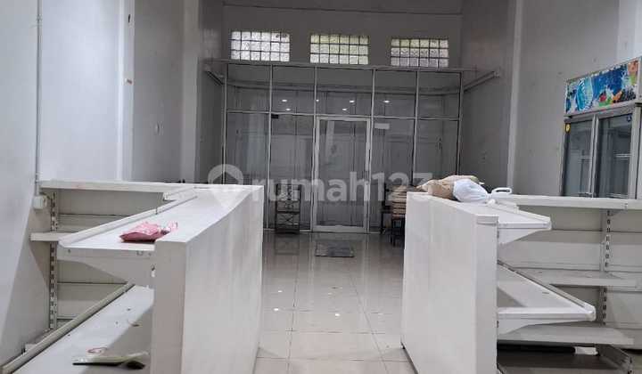 Strategic Shop/Office Rental in Kebon Jati, opposite Paskal23 Bandung