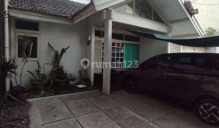 Sewa Rumah Cocok Kantor Cafe di Turangga Buah Batu Bandung Kota 1