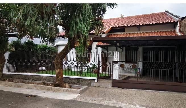 Sewa Rumah Homy Asri di Jl.airbus Sukawarna Sukajadi Bandung 2