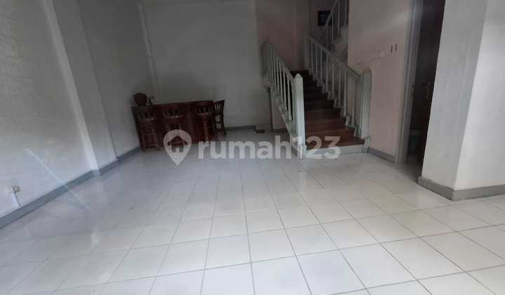 Sewa Rumah 3 Lantai Furnish di Cipaku Indah Setiabudi Bandung 2