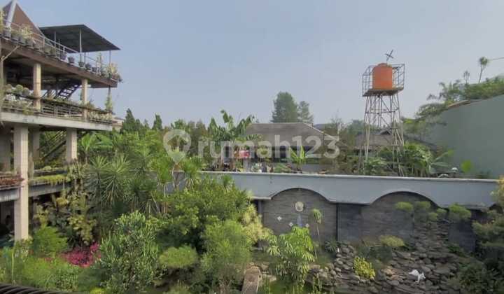 Rumah Mewah Furnish Lux Victorian Style di Sayap Dago Bandung  2