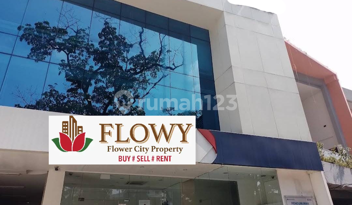 For Sale: 3-Story Office Building with Business Space on Main Road Dago, Bandung 2