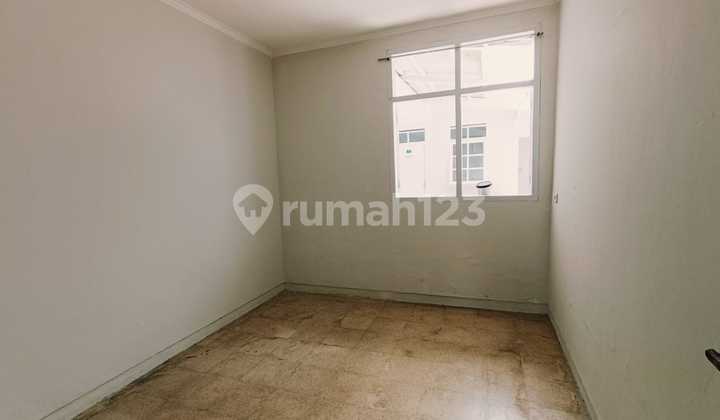 Rumah Nyaman Asri Siap Huni di Komplek Sukahaji Permai Bandung 2