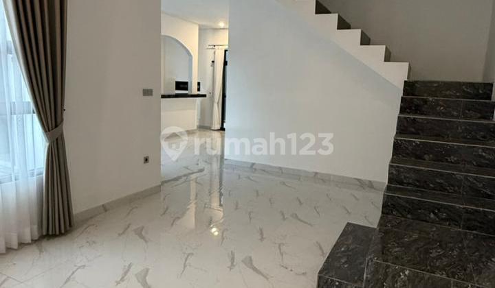 Sewa Rumah Baru Siap Huni di Setiabudi Regency Bandung 2