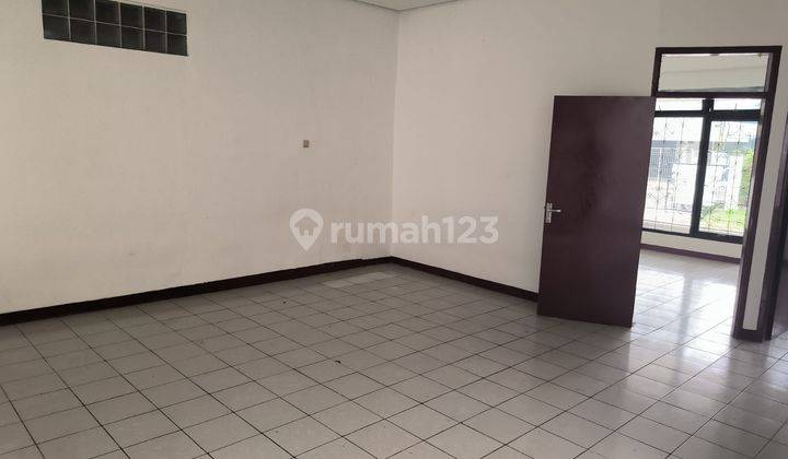 Sewa Rumah Cocok Usaha Kantor Strategis Sayap Pajajaran Bandung 2