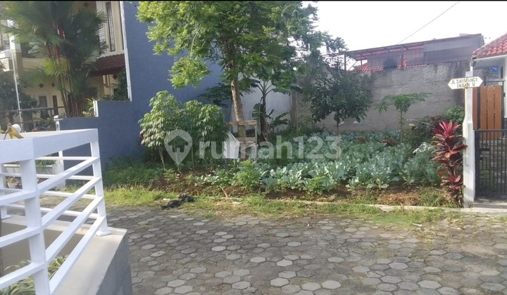 For sale: Ready-to-build land parcels in the Sariwangi Utara Cluster, Bandung. For sale: Ready-to-build land parcels in the Sariwangi Utara Cluster, Bandung.