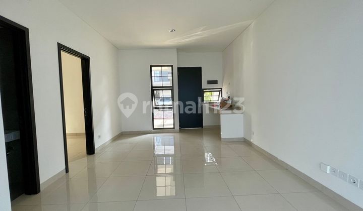 For Sale House on Moison Dr Wisteria, Metland Menteng, Cakung, East Jakarta 2