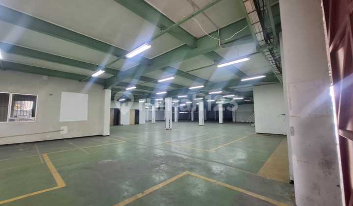 For Rent/Sale Warehouse in Pulo Gadung Industrial Area For Rent/Sale Warehouse in Pulo Gadung Industrial Area