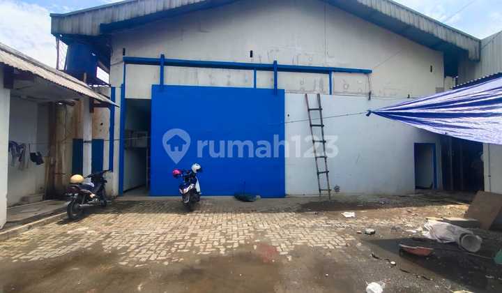 Warehouse for Rent in Dikranji, Beside Main Road, West Bekasi Warehouse for Rent in Dikranji, Beside Main Road, West Bekasi