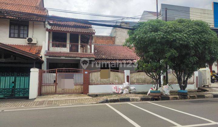 Disewakan Rumah Pinggir Jalan ,malaka Sari,duren Sawit,jakarta Timur 1