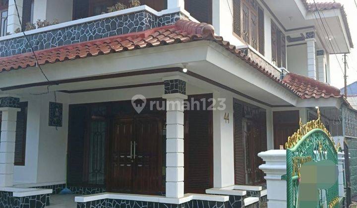 Dijual Cepat Rumah 2 Lantai ,Di Jln Jati ,Pulo Gading,Jakarta Timur 2