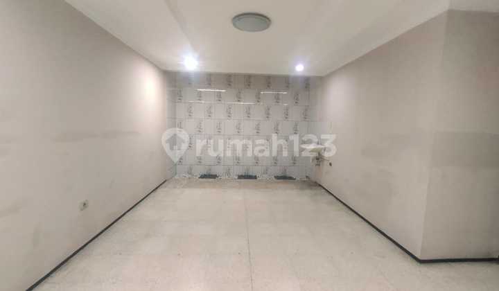 For Rent 2-Story House in Galaxi, South Bekasi 2