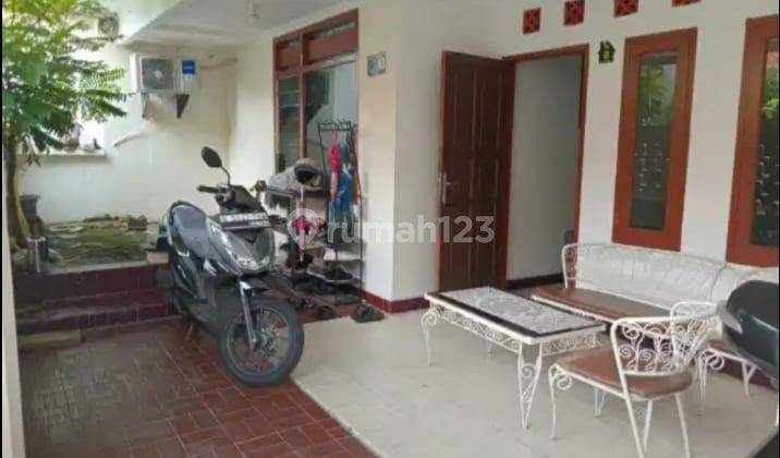 Jual Cepat Rumah bisa jadi kost²an di Rawamangun 2