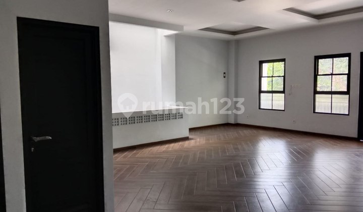 RUKO FOR QUICK SALE, NEW BUILDING RARELY AVAILABLE IN GANDAPURA