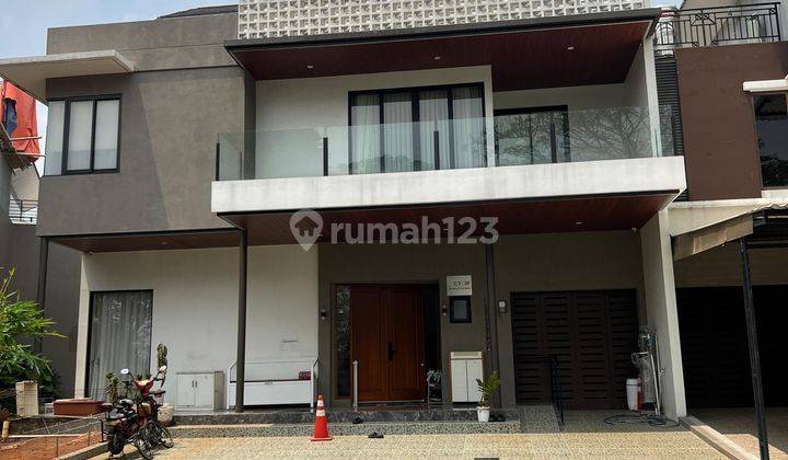 Dijual Rumah Serenade Lake 1