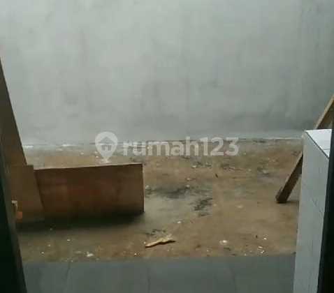 Dijual rumah di perumahan sepatan Tangerang 2