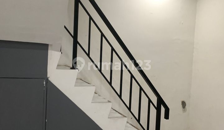 Banjar Wijaya Italy cluster house in Tangerang area 2