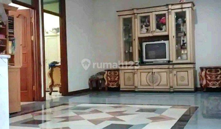 Rumah 3 Lantai Cocok Untuk Usaha & Kantor Batununggal Indah  2