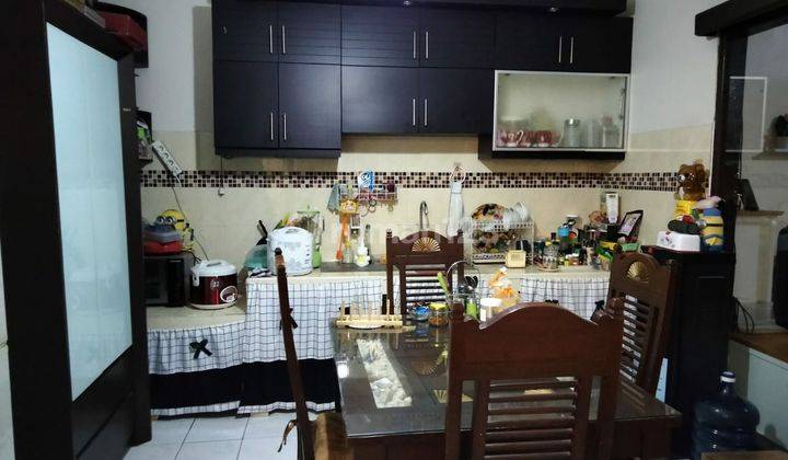 Rumah 2 Lantai Semi Furnished di Kawaluyaan Indah , Bandung 2