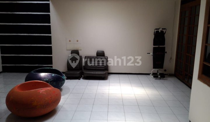 Dijual Murah Rumah Terawat Lokasi Bagus BKR Kembar Bandung 2