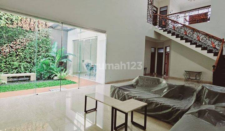 Rumah Mewah Modern Lux 2 Lantai di Mekarwangi Singgasana  1