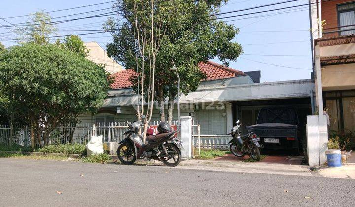 Rumah Lama Terawat Lokasi Bagus Batununggal Bandung 1