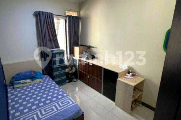 kamar tidur rumah bagus 2 lantai siap