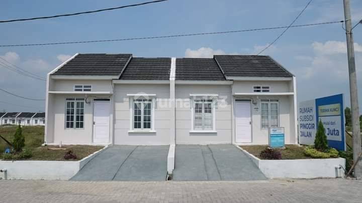 Rumah KPR Subsidi Kendal Spek Mewah Bisa SHM  2