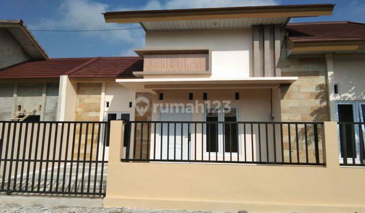 5 Menit Ke UII Rumah Minimalis Utara jogja Udara Sejuk 1