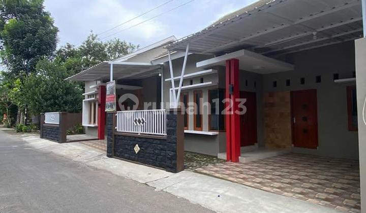 For Sale - House in Margomulyo, Seyegan District, Sleman Regency, Special Region of Yogyakarta