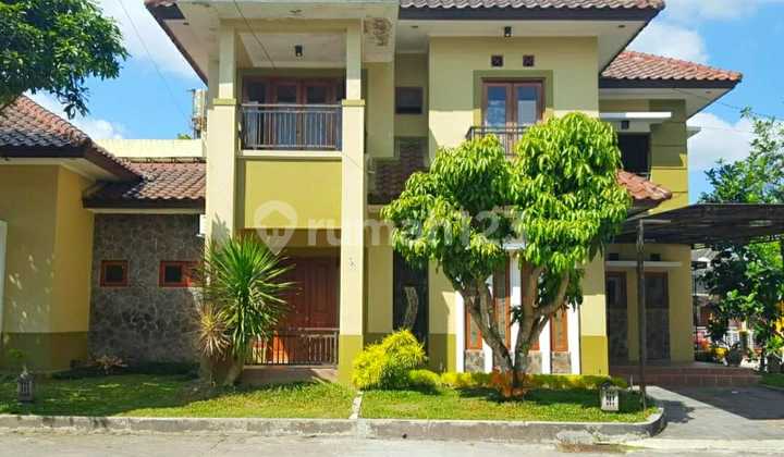 Elegant House for Sale - Jl. Magelang No.km.16, Kemloko, Margorejo, Tempel Sub-District, Sleman Regency, Special Region of Yogyakarta Elegant House for Sale - Jl. Magelang No.km.16, Kemloko, Margorejo, Tempel Sub-District, Sleman Regency, Special Region of Yogyakarta