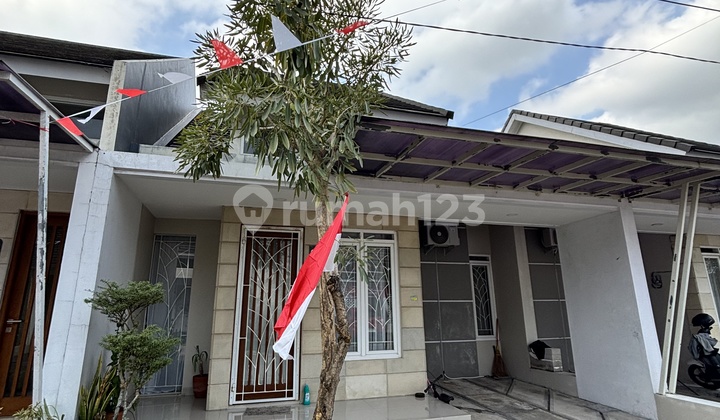 Rumah 1 1/2 Lantai Dalam Perumahan One Gate Dekat Uii 1