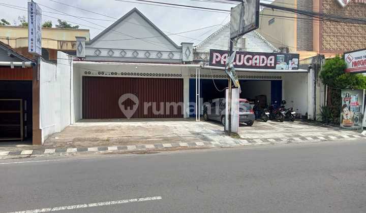 FOR RENT SHOP HOUSE - JL.GODEAN KM 6