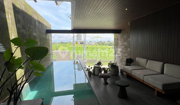 Rumah villa baru lingkungan asri view sunset dan sawah di Canggu