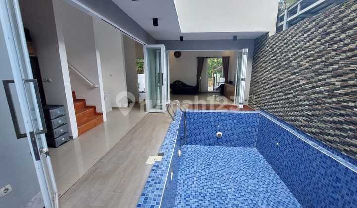Affordable House with Swimming Pool in Setiabudi Regency, Bandung