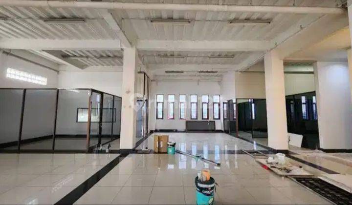 Gedung Ruang Usaha 3 Lantai Siap Pakai di Soekarno Hatta, Bandung 2