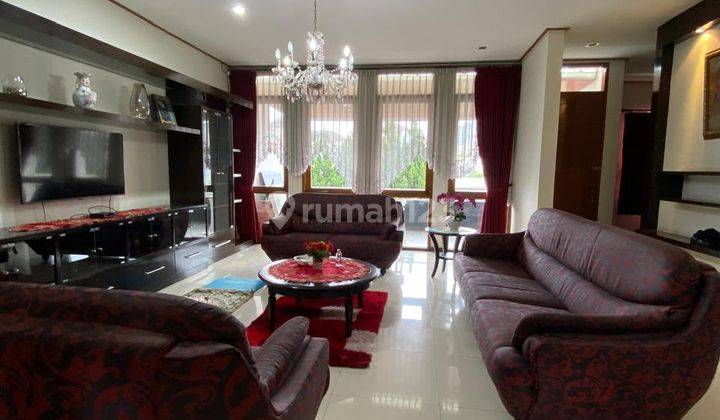 Rumah furnished siap huni sangat rapih di Setra duta, Bandung 1