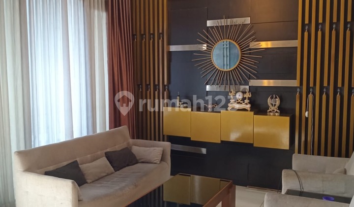 Rumah eksklusif bagus di Puri Syailendra Surya Sumantri, Bandung Rumah eksklusif bagus di Puri Syailendra Surya Sumantri, Bandung