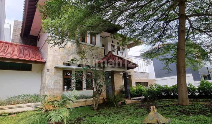 Rumah Nyaman dan Siap Huni di Setra Duta, Bandung Rumah Nyaman dan Siap Huni di Setra Duta, Bandung