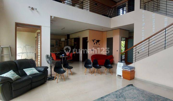 Rumah bagus furnished siap huni di Komplek Setra Murni, Bandung 1