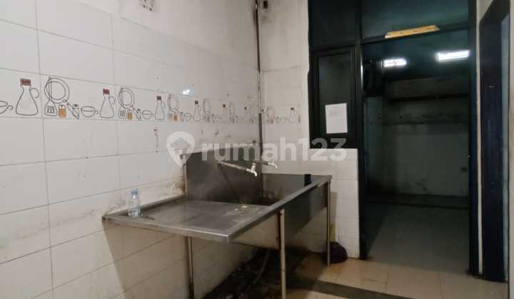 Business Space Makes a Profit Premium Location Mainroad Sukajadi Bandung