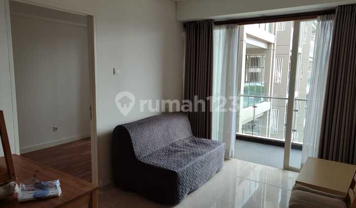 Apartemen 2 BR murah belom pernah dihuni di Landmark Residence
