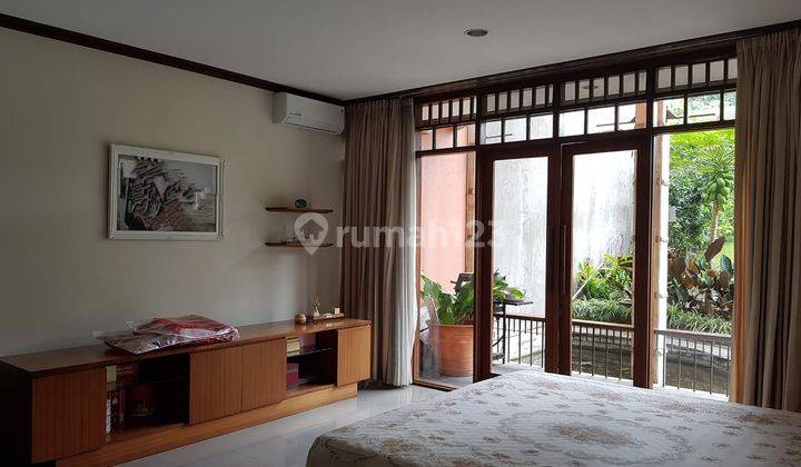 Spesial turun harga, Rumah bagus dan mewah di Setra Duta, Bandung 2