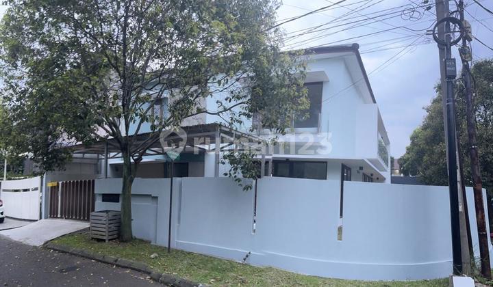 Rumah keren 2 lantai minimalis siap huni di Batununggal, Bandung Rumah keren 2 lantai minimalis siap huni di Batununggal, Bandung