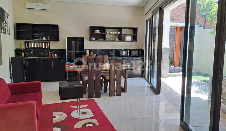 Rumah bagus dan asri di area Umalas Bumbak, Bali