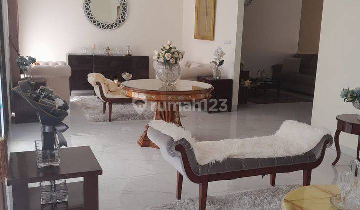 Rumah Bagus Dan Asri Design American Style di Setiabudi Regency 1