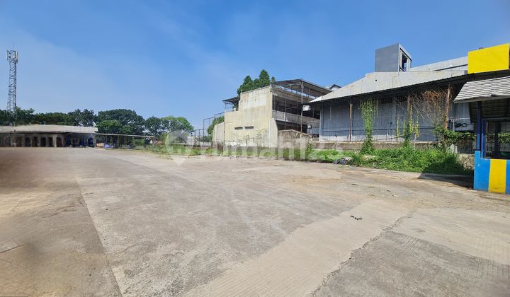 Strategic plot location on Soekarno Hatta main road, Bandung