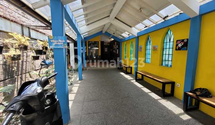 Ruang usaha harga murah lokasi sangat ramai di Riau Bandung Ruang usaha harga murah lokasi sangat ramai di Riau Bandung