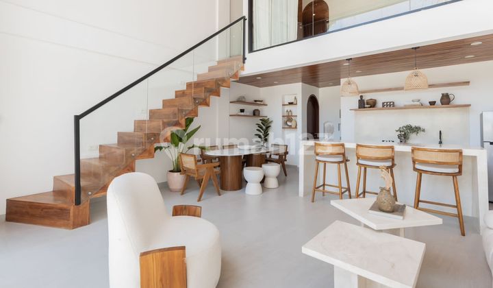 Rumah Villa Baru Furnished Sangat mewah di Pecatu, Bali