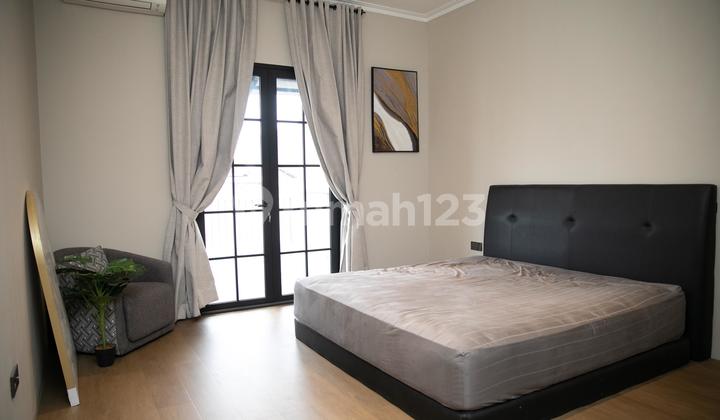 RUMAH LUX AMERICAN CLASSIC DI CLUSTER FAVORIT MEKAR WANGI BANDUNG 2